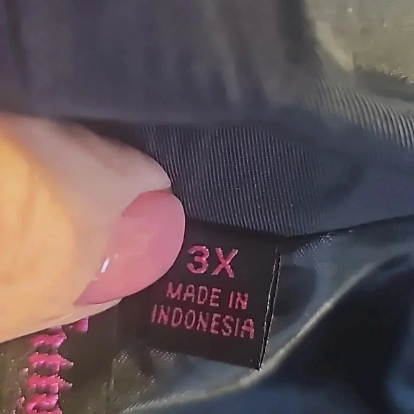 Tattoo Me Black Satin-like Ladder back Jacket - Picture 5 of 7